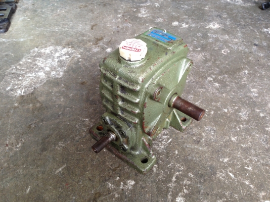 ขายหัวเกียร์ทดรอบ Chenta เบอร์ 50 อัตราทด 1:10 สภาพสวย พร้อมใช้งาน