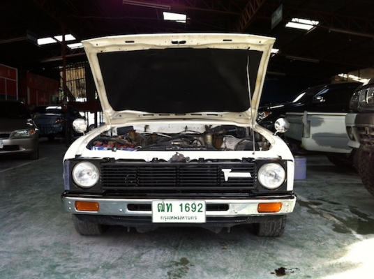 ขาย toyota LN30