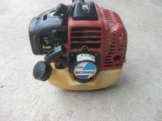 เครื่องตัดแต่งกิ่งไม้