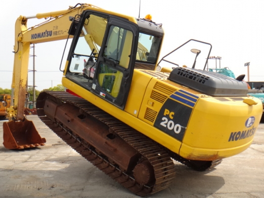 รถแบคโฮ 2007 Komatsu PC200-8N1 เครื่องจักรมือสองนำเข้าจากต่างประเทศ สภาพสวย พร้อมใช้งาน ชั่วโมงทำงาน 4,242 ชม.