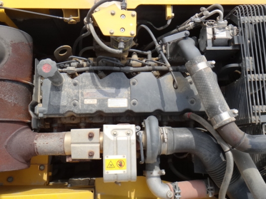 รถแบคโฮ 2007 Komatsu PC200-8N1 เครื่องจักรมือสองนำเข้าจากต่างประเทศ สภาพสวย พร้อมใช้งาน ชั่วโมงทำงาน 4,242 ชม.