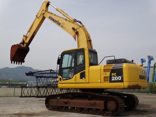 รถแบคโฮ 2007 Komatsu PC200-8N1 เครื่องจักรมือสองนำเข้าจากต่างประเทศ สภาพสวย พร้อมใช้งาน ชั่วโมงทำงาน 4,242 ชม.