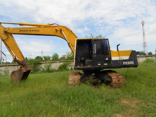 komatsu -pc200-5