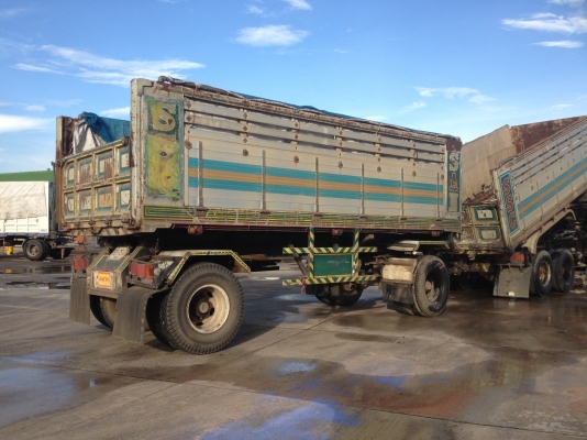 ขายลูกพ่วง2เพลาอุ่ ช เบจมาศ