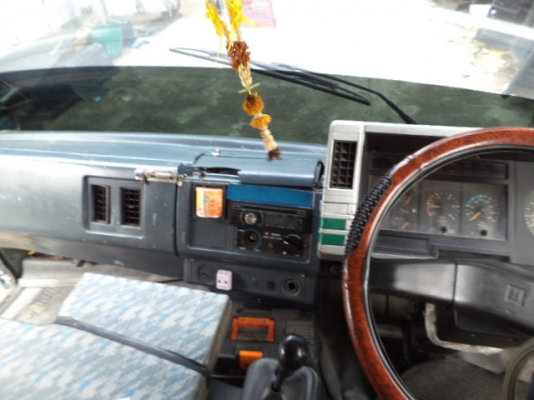 ขายด่วน 10 ล้อ ร็อคกี้175 พื้นเรียบ สภาพเยี่ยมพร้อมใช้งาน ขายด่วน 10 ล้อ ร็อคกี้175 พื้นเรียบ สภาพเยี่ยมพร้อมใช้งาน