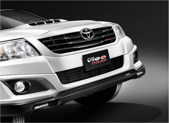 ขายสติกเกอหติดกระจังหน้ารถ vigo TRD เเท้