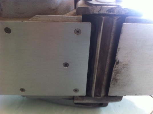 กบไสไม้Makita 1804N ของแท้ สภาพดีมาก ราคาถูก ด่วนเลยครับ กบไสไม้Makita 1804N ของแท้ สภาพดีมาก ราคาถูก ด่วนเลยครับ