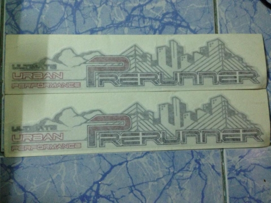 ขายสติกเกอร์ท้ายกะบะรถ vigo Prerunner  4*4  TRD เเท้