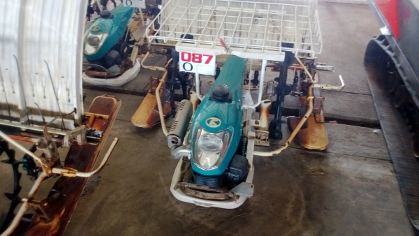 มาแล้ว KUBOTA รถดำนา 4 แถว ปรับปรุ่งพร้อมใช้แล้ว คันล่ะ 70,000 บาทเอาไปเลย