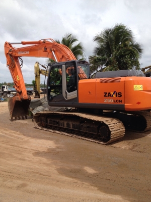 รถแมคโคร ZX250-LCN3 รถสวยสภาพเหมือนใหม่ 3000 ชั่วโมง มีเล่มจัดไฟแนนซ์ ราคา 2,550,000 บาท รถแมคโคร ZX250-LCN3 รถสวยสภาพเหมือนใหม่ 3000 ชั่วโมง มีเล่มจัดไฟแนนซ์ ราคา 2,550,000 บาท