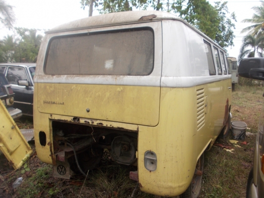 VW หน้าวี ราคาพิเศษ ทะเบียนแท้ชุดโอนครบ บางเดิมผุนิดหน่อย