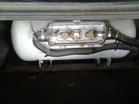 อีคา ออโต้แก๊ซ