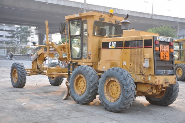 CATERPILLAR  140 H  SN  2ZK04697