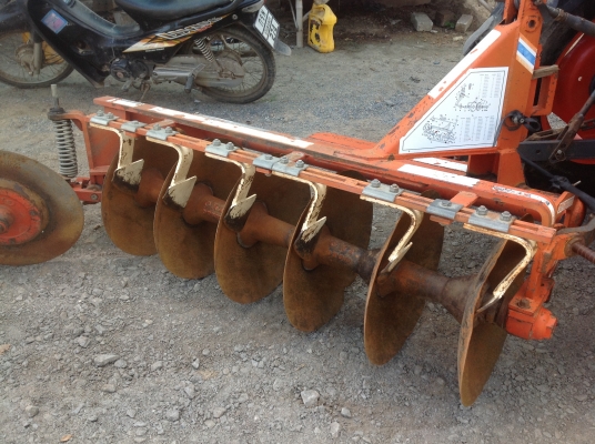 ปัญญาแทรคเตอร์มาแล้ว...จัดมาให้คับรถไร่ ไม่เคยลงน้ำ สีเดิมๆ คูโบต้า L3408 DI พร้อมใบมีดตราช้าง พร้อมผาน CMT 6x22