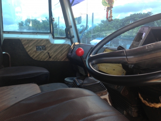 ISUZU ROCKY เครื่อง 360 HP 6WA1 รถพ่วงแม่+ลูก กระบะดั๊มพ์ 12 ตันสภาพดีไม่มีผุกร่อน ลูก 2 เพลาดั๊มพ์ความยาว 6 เมตร เครื่องแห้งแรงดีมากครับ ภายในเก๋งคอนโซลสวยครบพร้อม พวงมาลัยเพาเวอร์ ระบบเบรคทริ๊ปฟี้ครบ ช่วงล่างยางสภาพดี 70\% ทั้งแม่ลูกพร้อมใช้งาน เอกสารทะเ