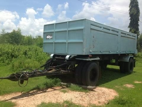 ISUZU ROCKY เครื่อง 360 HP 6WA1 รถพ่วงแม่+ลูก กระบะดั๊มพ์ 12 ตันสภาพดีไม่มีผุกร่อน ลูก 2 เพลาดั๊มพ์ความยาว 6 เมตร เครื่องแห้งแรงดีมากครับ ภายในเก๋งคอนโซลสวยครบพร้อม พวงมาลัยเพาเวอร์ ระบบเบรคทริ๊ปฟี้ครบ ช่วงล่างยางสภาพดี 70\% ทั้งแม่ลูกพร้อมใช้งาน เอกสารทะเ