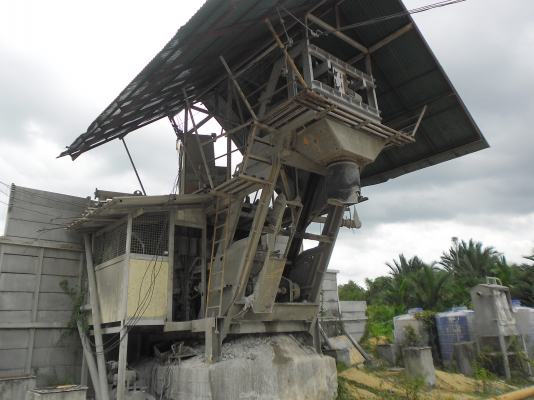 แท่นผสมปูนสําเร็จรูป กึ่งโอโตเมติ พร้อมใช้งาน แท่นผสมปูนสําเร็จรูป กึ่งโอโตเมติ พร้อมใช้งาน