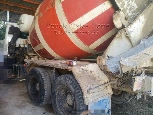 Nissan รถ 10 ล้อ โม่ปูน