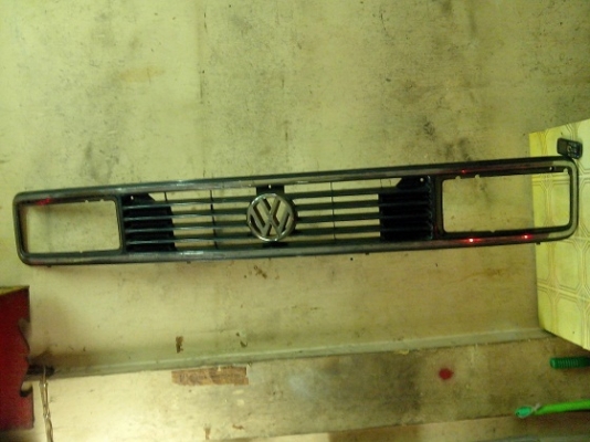 ขายกระจังหน้า โฟลคสวาเกน Transporter แท้เก่า