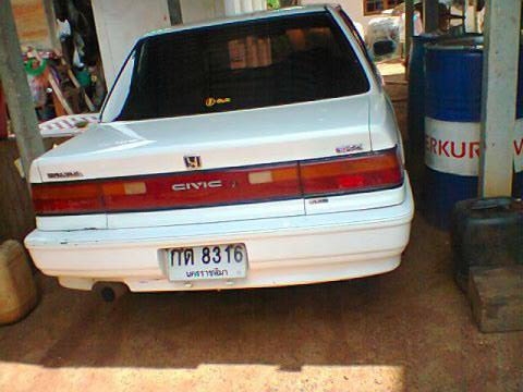 ขายรถเก๋ง ราคาเบาๆ HONA CIVIC ปี32/89 ติดแก๊สLPG ลงเล่ม ใช้ได้2ระบบ ประหยัด เกียร์AUTO พร้อมใช้งาน  เอกสารครบ ราคาต่อรองได้เด้อ พี่น้องครับ