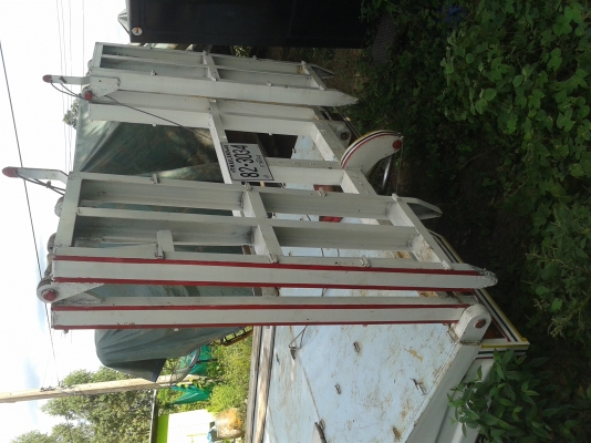 ขายเทรลเลอร์รถเกี่ยวข้าว 185 แรง