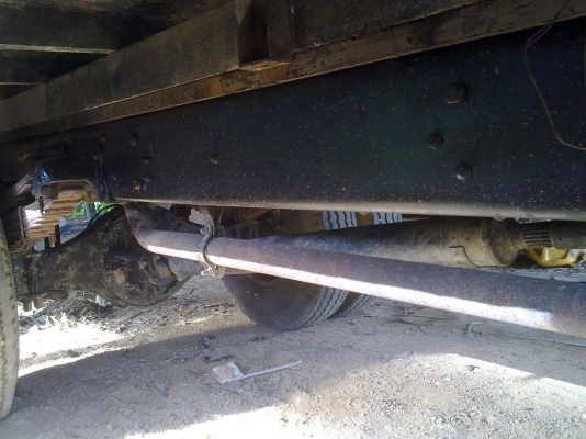 Hino KM545 117 HP WO4D แชชซีสดๆ เครื่องแน่น