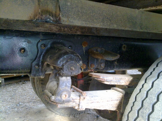 Hino KM545 117 HP WO4D แชชซีสดๆ เครื่องแน่น