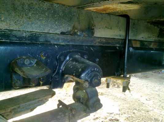 Hino KM545 117 HP WO4D แชชซีสดๆ เครื่องแน่น