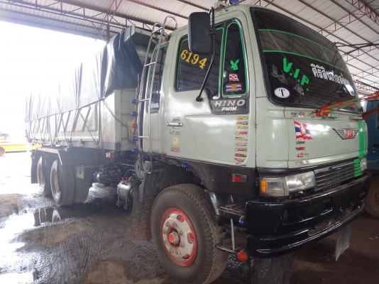 ขายด่วน  รถสิบล้อสองเพลาดัมพ์    HINO  FM  1M  เครื่อง  EM100  พร้อมใช้งาน