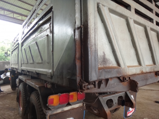 ขายด่วน  รถสิบล้อสองเพลาดัมพ์    HINO  FM  1M  เครื่อง  EM100  พร้อมใช้งาน