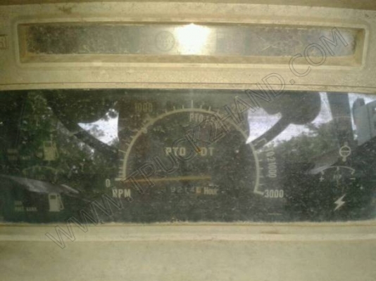 รถไถ ยี่ห้อ KUBOTA รุ่น 8950 2 เพลา (เพลานอก)