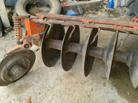 รถไถ ยี่ห้อ KUBOTA รุ่น 8950 2 เพลา (เพลานอก)