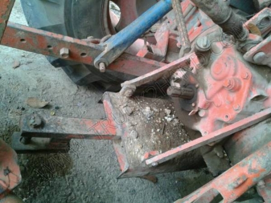 รถไถ ยี่ห้อ KUBOTA รุ่น 8950 2 เพลา (เพลานอก)