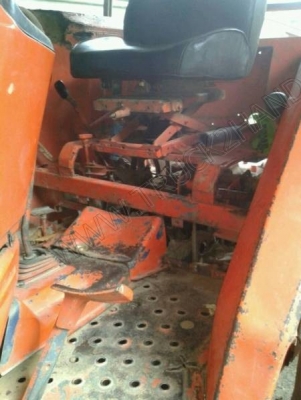 รถไถ ยี่ห้อ KUBOTA รุ่น 8950 2 เพลา (เพลานอก)