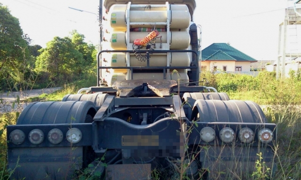 HINO PROFIA    22  ล้อ ขายราคา  1,650,000 บาท  ค่ะ