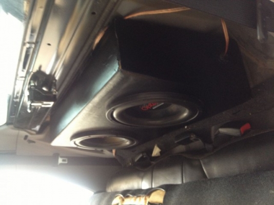 ขายตู้ซับดอก10นิ้ว1คู่พร้อมดอกใส่กระบะสำหรับคนที่ไม่อยากถอดเบาะ5000 ขายตู้ซับดอก10นิ้ว1คู่พร้อมดอกใส่กระบะสำหรับคนที่ไม่อยากถอดเบาะ5000