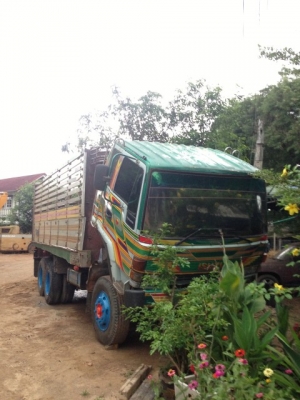 ขาย 10 ล้อ lSUZU ร็อกกี่ 195 เทอร์โบ