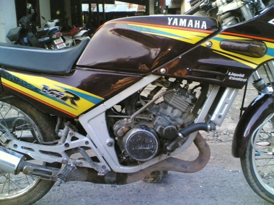 ขาย Yamaha VR150 ทะเบียนพร้อมโอนภาษีขาด 1 ปี เครื่องดีพอใช้รถเดิมๆพร้อมใช้ 6900 บาท