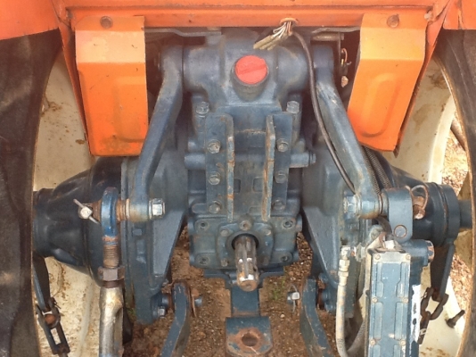 คูโบต้า L1-22 4 WD 2 เพลา สภาพดีมากๆๆยังกะเก่านอก เข้าร่องอ้อยได้ พร้อมโครงกันอ้อย