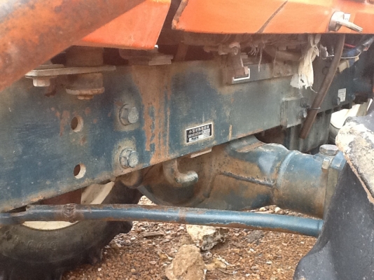 คูโบต้า L1-22 4 WD 2 เพลา สภาพดีมากๆๆยังกะเก่านอก เข้าร่องอ้อยได้ พร้อมโครงกันอ้อย