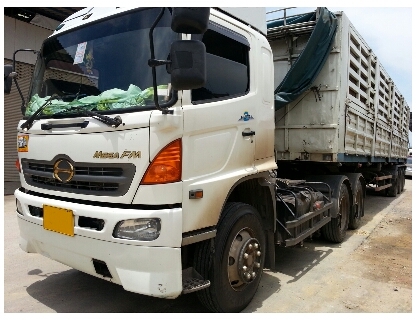 ขาย รถบรรทุก หัวลาก HINO MAGA