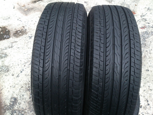 ขายยางMAXXIS BRAVO 225/70R15 ยางปลายปี10 ดอกยางเสมอกัน ไม่มีปะสวยๆ 4 เส้น