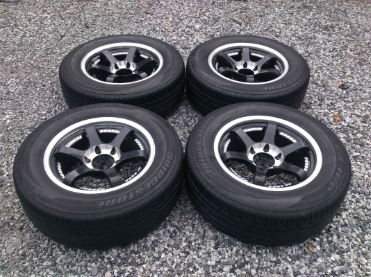 ขายแม็กTE37  6รู 139.7ขอบ18 พร้อมยางบริสโตร์265/60R18 ยางปลายปี10 สวยๆ จำนวน 1 ชุด