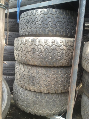 ขายยางBF ALL 265-70-16 ปี06 ดอก88\% ทั้งชุด หนามากๆ ยางสวยครับ ถูกๆ 5500