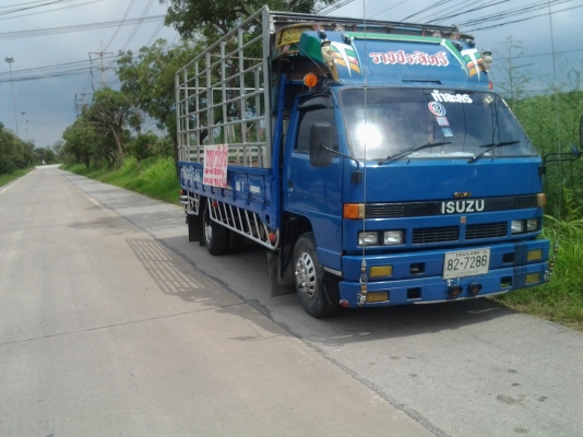 ขายรถ 10 ล้อ 2 คัน 6 ล้อ 1 คัน พร้อมใช้งาน