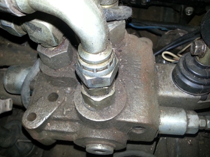 ขาย คอนโทรลไฮโดรลิกด์รถไถ 1 วงจร(ตัวใหญ่)