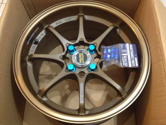 ขายล้อใหม่ CE28 กว้าง 7 ออฟ 40 ก้านตรง สีน้ำตาลไหม้ขอบชา ราคา 10,900บาท แถมน๊อต+จุ๊บRay พร้อมถอด ใส่ ถ่วงฟรีครับ