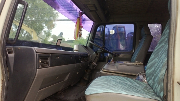 10ล้อดั้มFM3H รถห้างแท้ๆ สวยใช้ได้ สภาพดี..