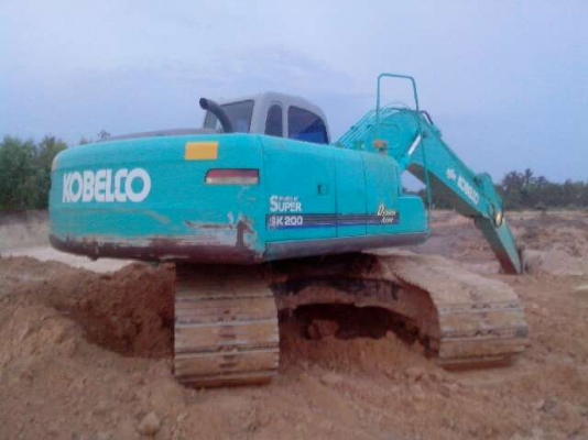 ขายKOBELCO SK 200M6 YN10ซีเรียล40775 สภาพสวยพร้อมใช้ ติดต่อได้ที่คุณอ๊อฟ พิจิตร 086-737-9991 ขายKOBELCO SK 200M6 YN10ซีเรียล40775 สภาพสวยพร้อมใช้ ติดต่อได้ที่คุณอ๊อฟ พิจิตร 086-737-9991