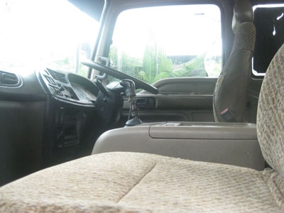 ขายนางฟ้าวางเครื่อง 320 หัวเดก้า สองเพลาไม่ดั้มพ์รถล่องครับ โทร 088-4501277